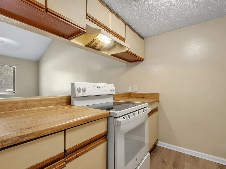 2355 Sandpiper St — Photo 7