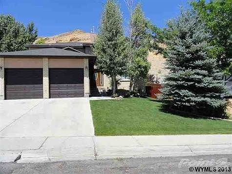 1st image of 430 Evans Dr