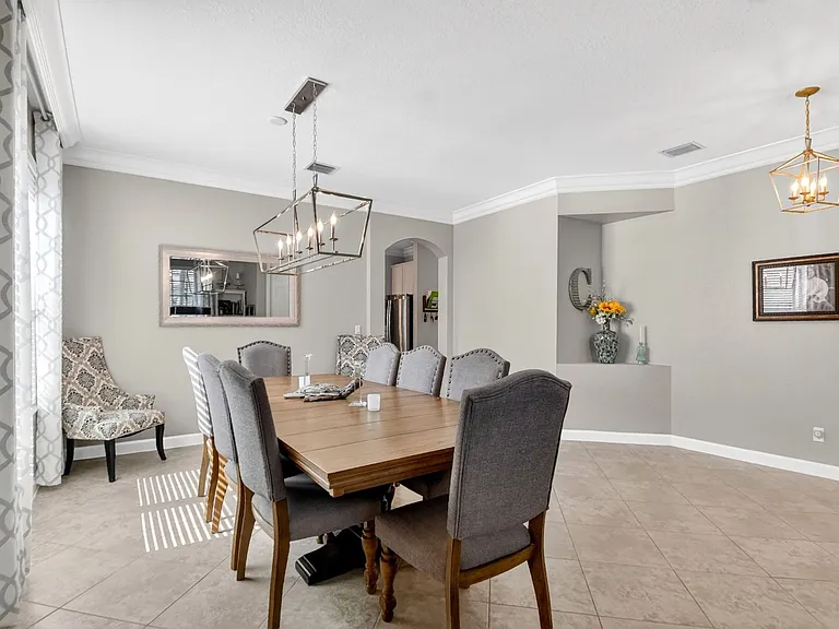 9062 Gulf Cove Dr — Photo 10