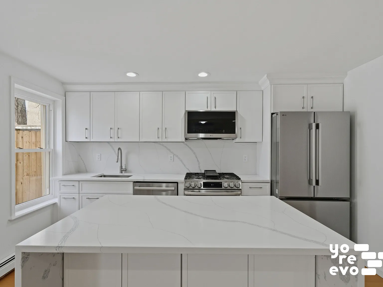 22-66 29th Street — Photo 3