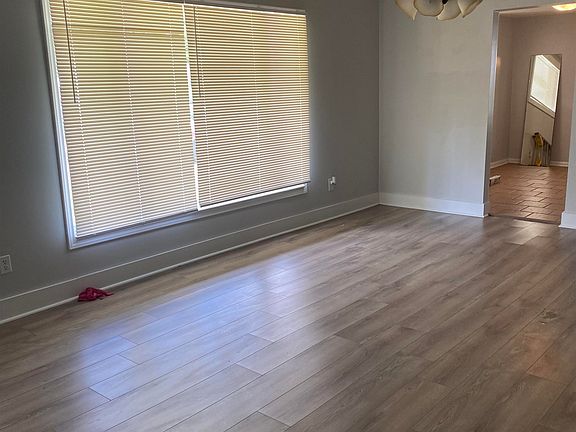2nd image of 238 Overhill Dr