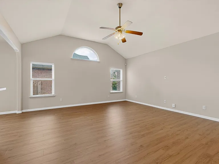 7516 Red Stag St — Photo 7