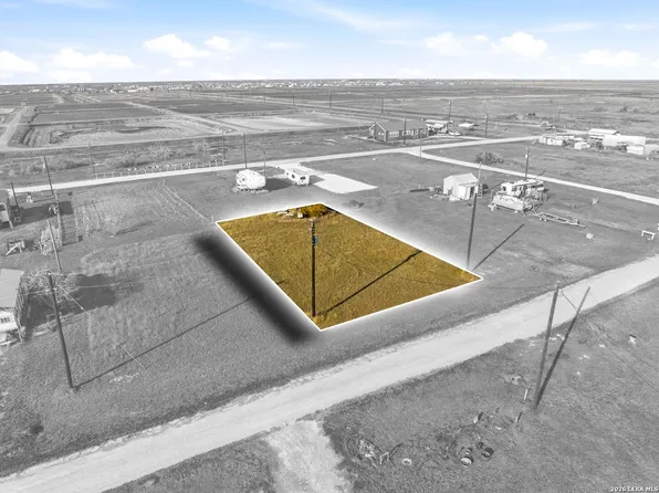 39 Kingfish Lane LOT 143, Palacios, TX 77465