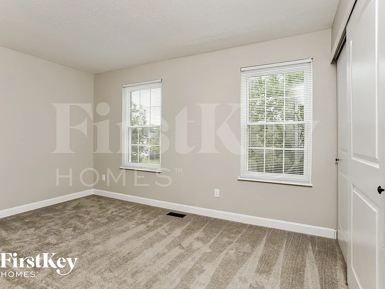 4 Winslow Ct — Photo 9
