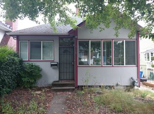 716 34th Ave, Seattle, WA 98122