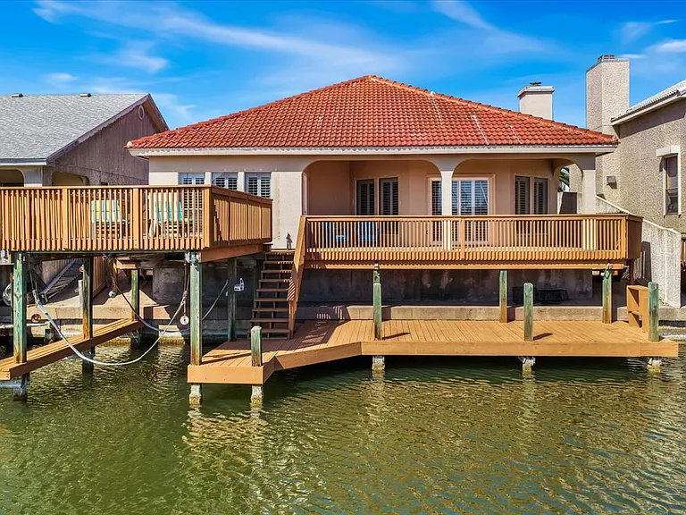 15222 Isla Pinta Ct — Photo 49
