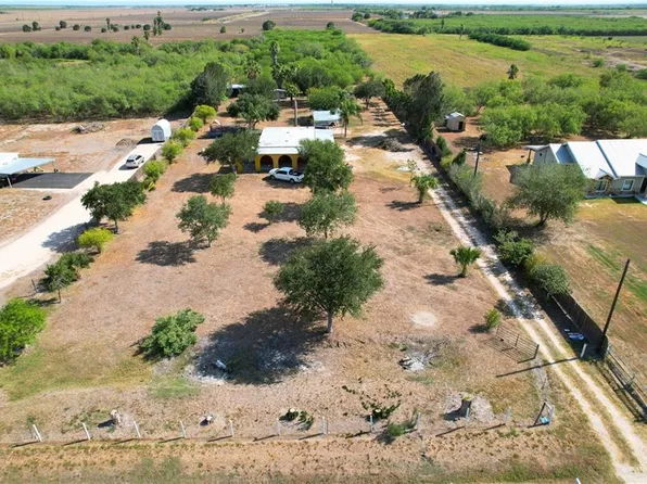 8375 Charles Green Rd, Monte Alto, TX 78538