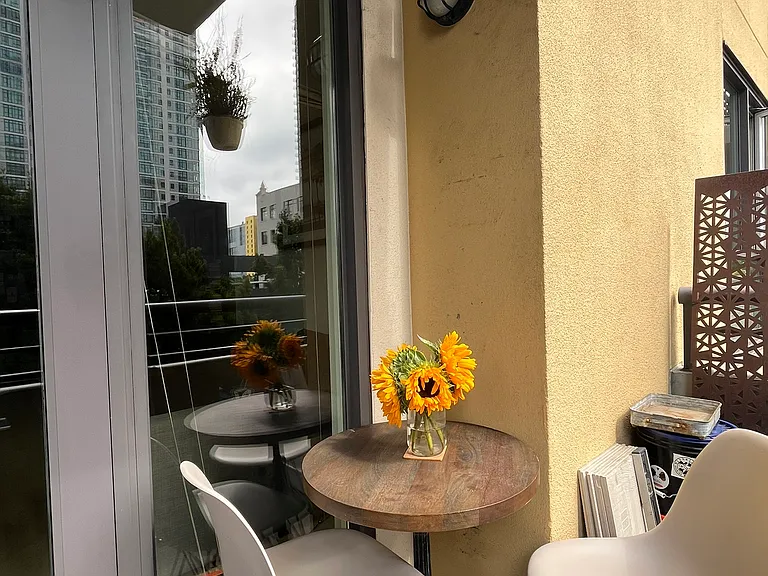 1277 Kettner Blvd #305 — Photo 30