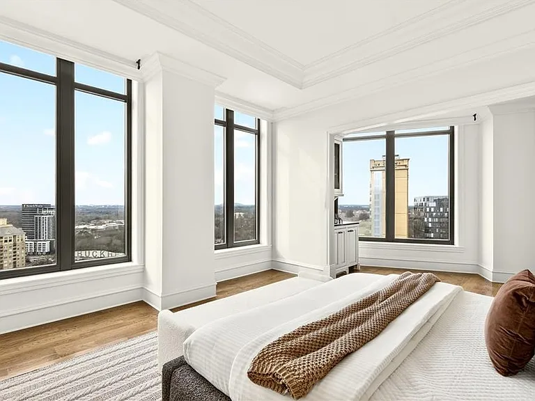 3376 Peachtree Rd NE #41A — Photo 35