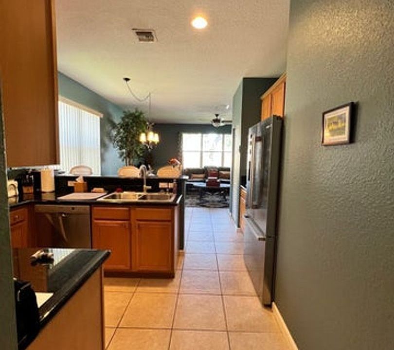 1st image of 217 Berenger Walk