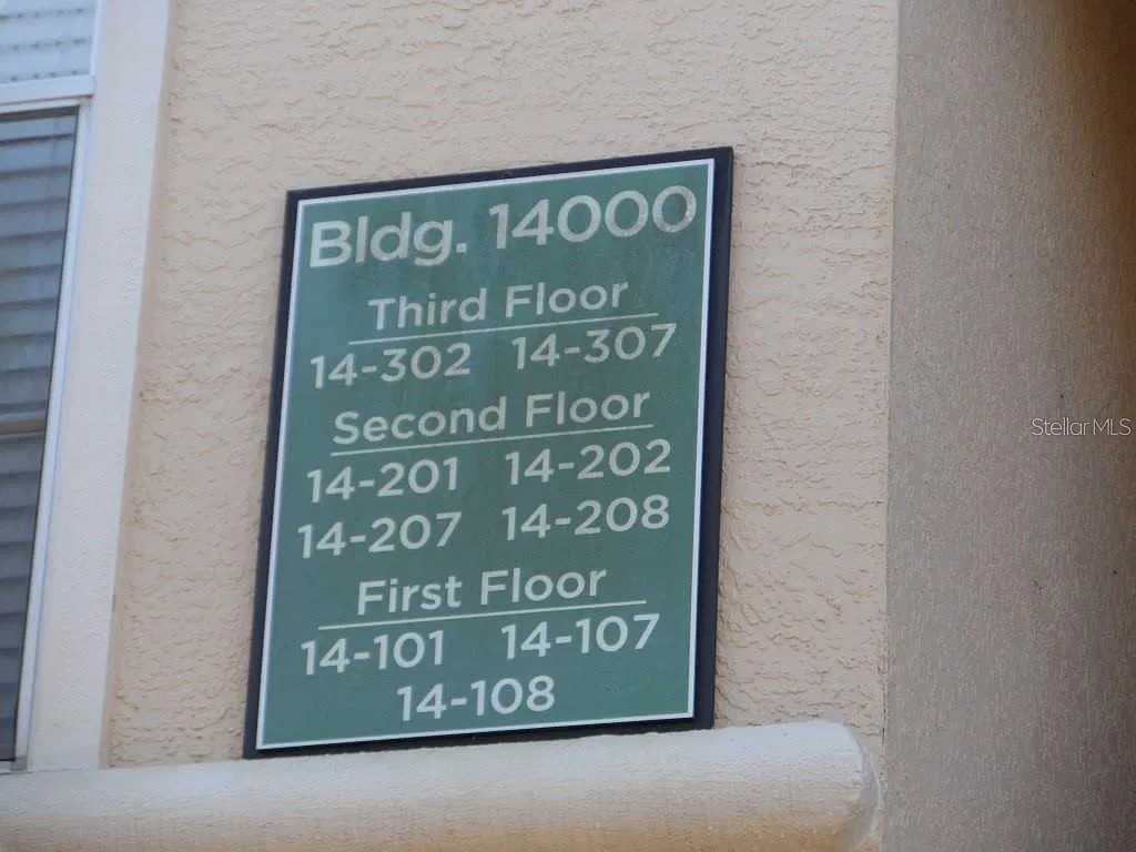 1 bed, 1.0 bath, 851 sqft, $1,585 — Photo 3
