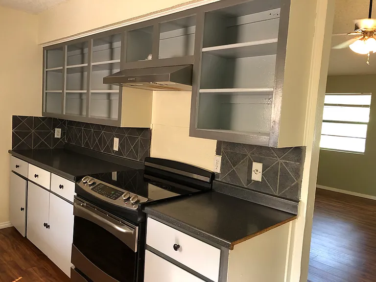 3313 Pecan Springs Rd #A — Photo 9