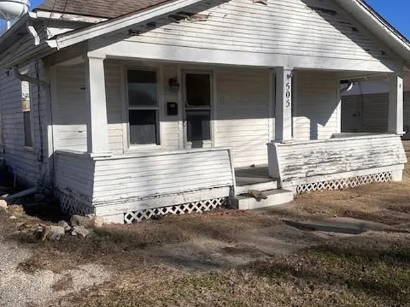 505 E 2nd St, Cameron, MO 64429