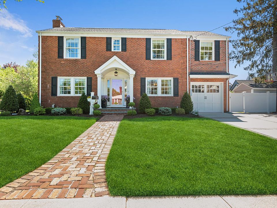 1st image of 50 Hanson Pl