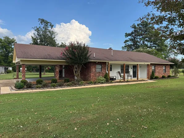 209 Weeks St, Pontotoc, MS 38863