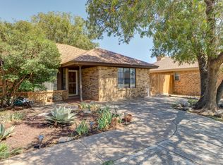 5226 93rd St, Lubbock, TX 79424