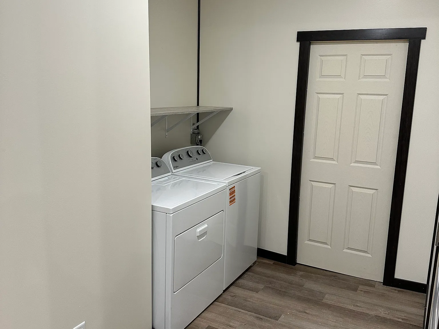2 bed, 1000 sqft, $1,500 — Photo 4