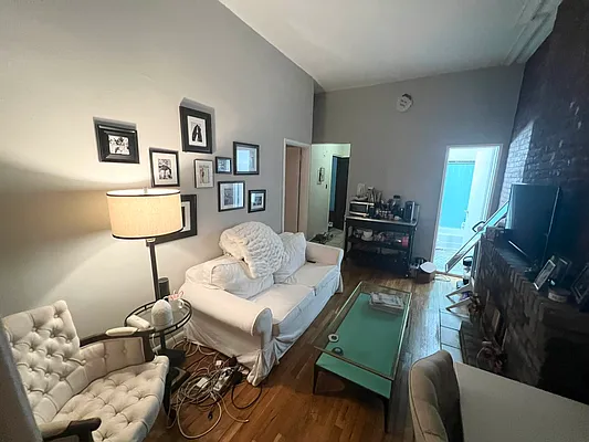 Rented by Guidance Realty Corp. | media 3