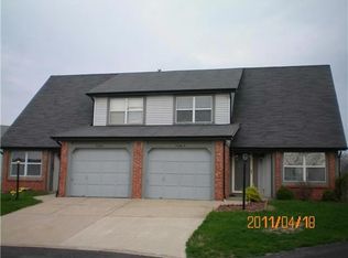 1124 Paradise Ct, Greenwood, IN 46143