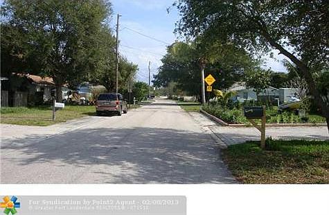2nd image of 1810 Wheeler Rd