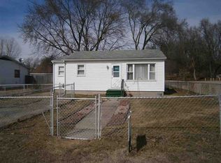 23823 Sunnyside Ave, Elkhart, IN 46516