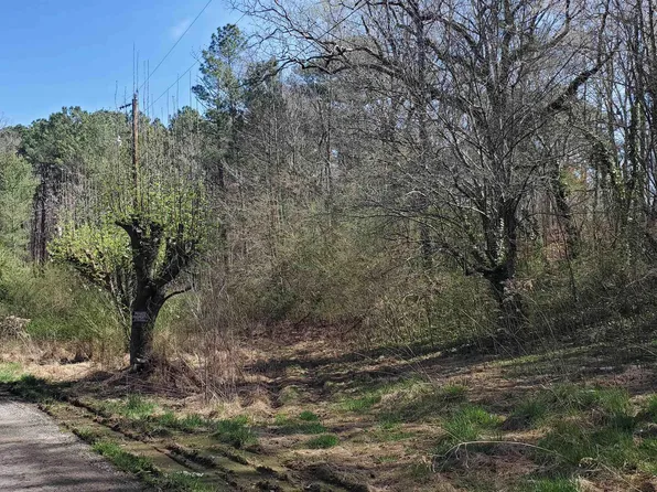 Pin 32623 Ridge Cir, Scottsboro, AL 35769