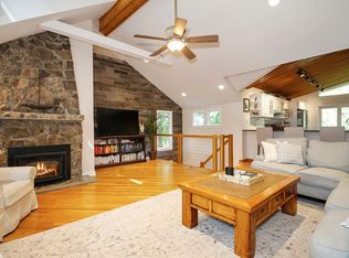 22 Range Rd, Norwalk, CT 06853