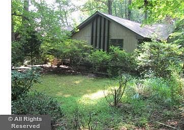 View from front yard