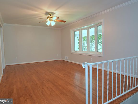 4th image of 6411 Whippany Way