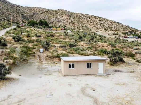 10055 Lobo Rd, Morongo Valley, CA 92256