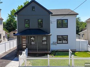 155 Waldo Pl, Englewood, NJ 07631