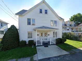 1932 Bristol Ct, Scranton, PA 18509