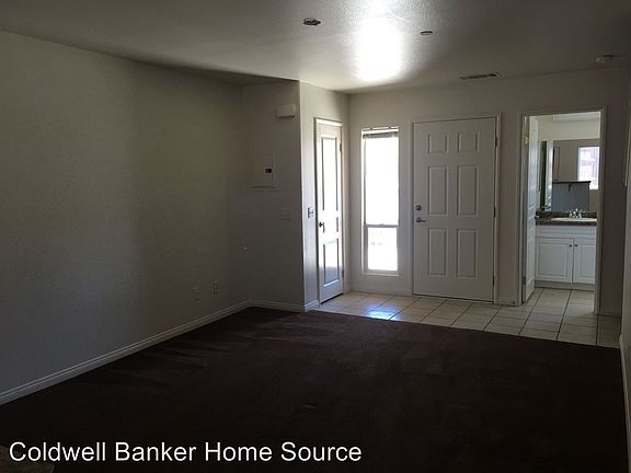 5th image of 16348 Sequoia St APT 6