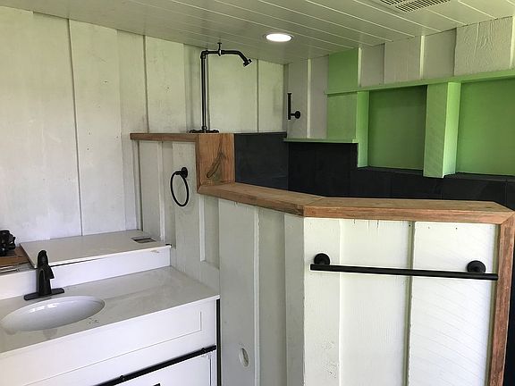 Shower area