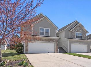 7531 Anderson St, Shawnee, KS 66227