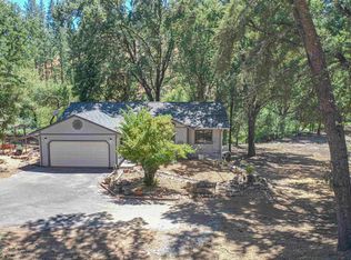 19955 Deerbrush Ct, Groveland, CA 95321