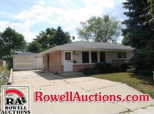 10821 W Stark St, Milwaukee, WI 53225