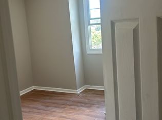 430 E Walnut Ln #2, Philadelphia, PA 19144