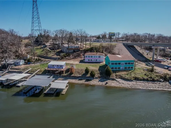 88 Accurate Ave, Sunrise Beach, MO 65079