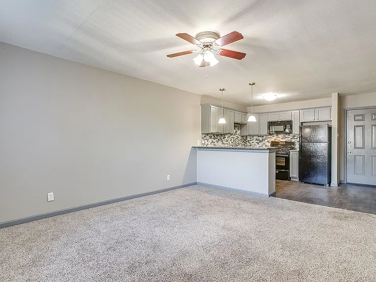The Heights 76107 — Photo 14
