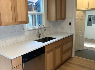 137 Maple Blvd, Wood Village, OR