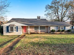 16 Mulberry Ave, Russellville, AL 35653