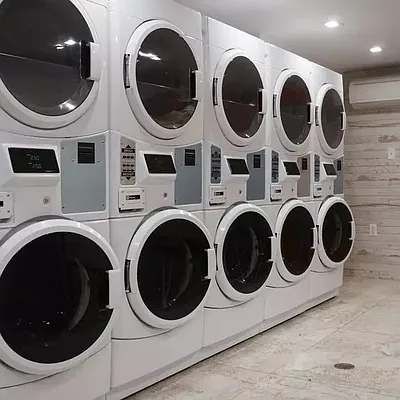 Rented by Nooklyn NYC LLC | media 58