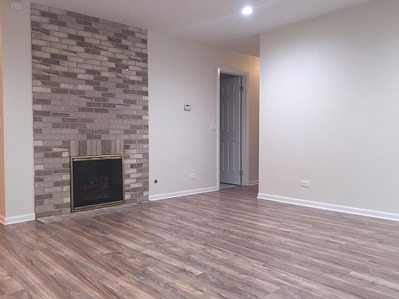 2nd image of 277 Kings Mill Ct
