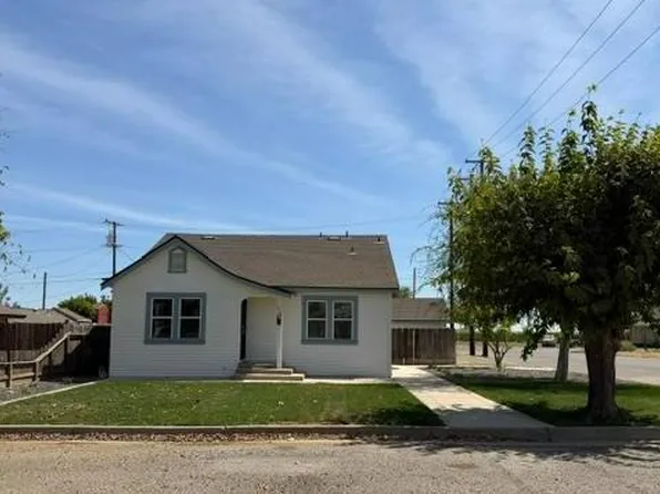 470 2nd St, Gustine, CA 95322