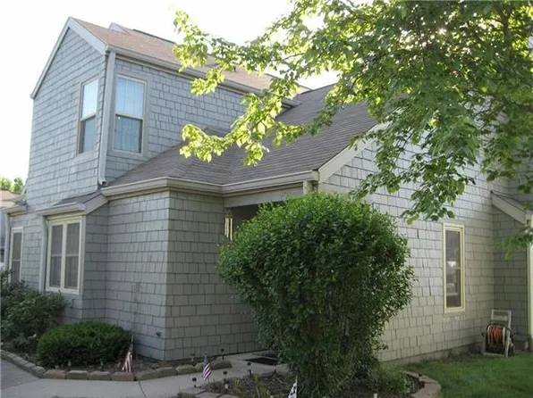 7454 Harbour Isle, Indianapolis, IN 46240