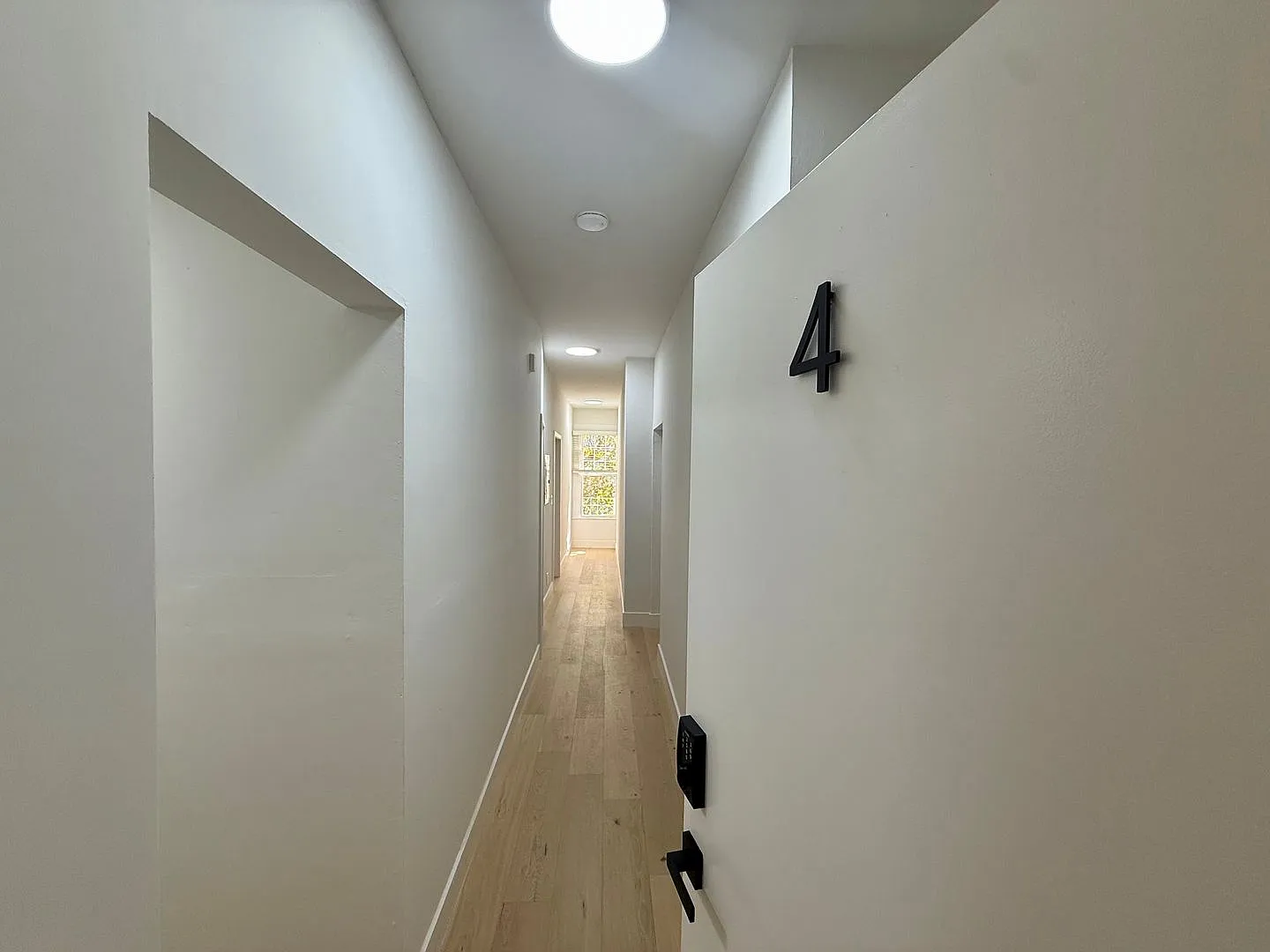 Newly Renovated Haight Ashbury One Bedroom! — Photo 4