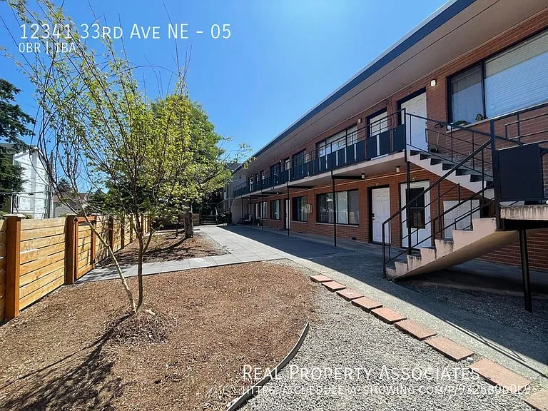 12341 33rd Ave NE #5 — Photo 7