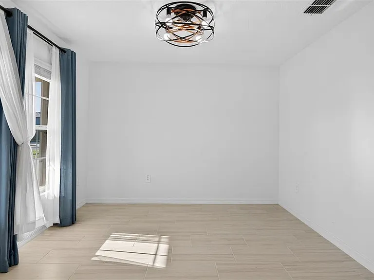 15217 Zircon Red Dr — Photo 16