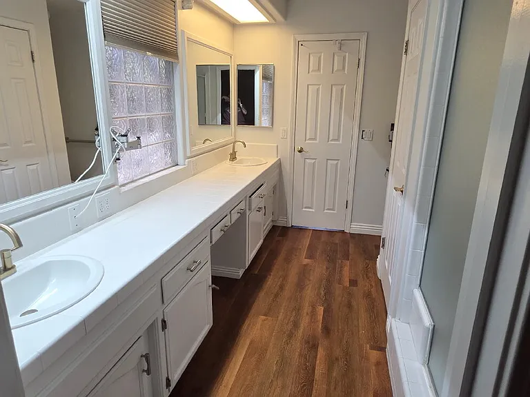 10500 Attleboro Ave — Photo 16